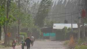 Alerta por viento en Neuquén y Río Negro: cuáles son los peores horarios 