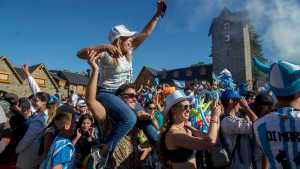 Los festejos en la región por el triunfo de la Selección Argentina contra México