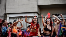 Imagen de Lali Espósito brilló en la Marcha del Orgullo: «El mejor día de mi vida»