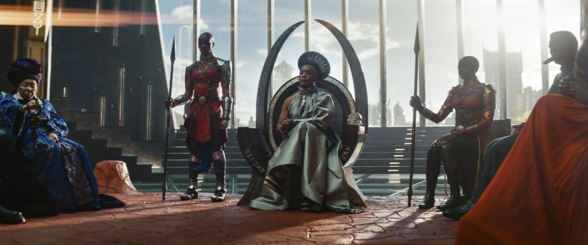 La ctriz Lupita Nyong'o conversó con Télam junto a Nate Moore -productor de la cinta sobre el detrás de "Wakanda por siempre". (Foto: prensa Disney)