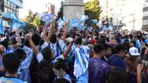 Imagen de Tras los hechos de violencia, harán controles en el centro de Neuquén para el partido Argentina