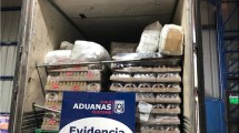 Imagen de Intentó ingresar por Cardenal Samoré unas 2700 prendas de contrabando a Argentina  