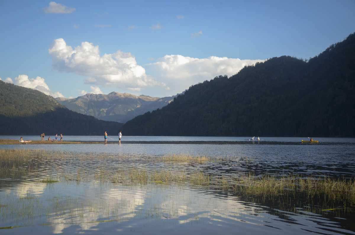 Encontraron un cuerpo en el Lago Falkner. (Archivo: FOTO ILUSTRATIVA).