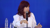 Imagen de Cristina Kirchner aprobó el pago de una suma fija de 30 mil pesos para el personal legislativo