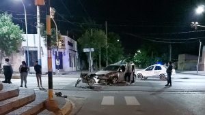 Terminó hospitalizado tras un fuerte choque en Roca