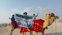 Imagen de «Mohamad, ¿cómo se anda en camello?» El gaucho del norte neuquino y un paseo en el desierto antes de la final en Qatar