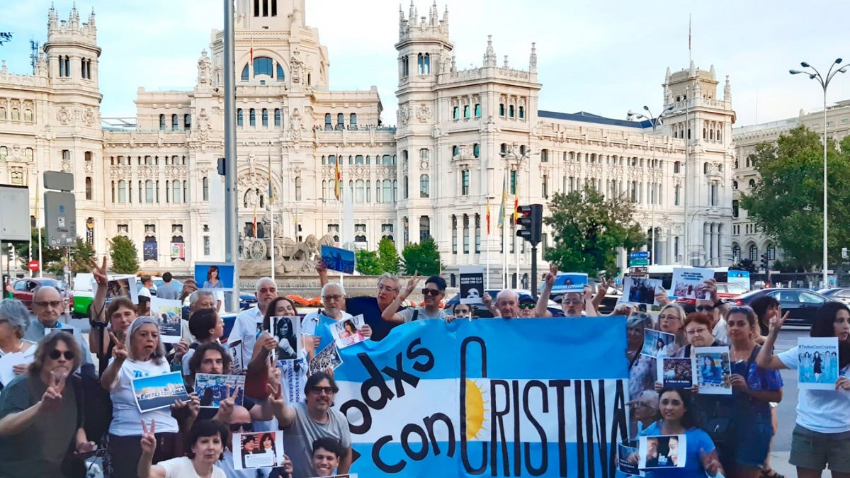 Frente de Todos Madrid y el movimiento Argentinos para la Victoria (ApV) se movilizarán hoy. (Télam).-