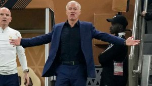 Deschamps estalló contra sus jugadores en el entretiempo de la final del Mundial: qué les dijo