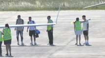 Imagen de Los jugadores ya regresan a sus ciudades: Messi, Di María y Dybala viajaron a Rosario