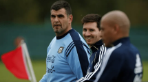 Imagen de Quién es Daddy, el hombre de la Selección Argentina que está siempre cerca de Messi