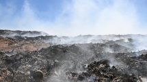 Imagen de Nuevo incendio en el basural de Cipolletti