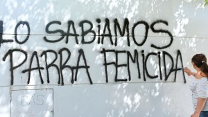 La principal prueba de ADN por el femicidio de  Agustina fue contaminada por una policía