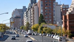 Una zona moderna y «coqueta» pero que huele a podrido en Neuquén