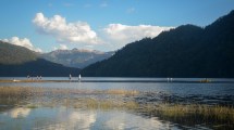 Imagen de Quién era el hombre que hallaron muerto en un sendero del lago Falkner, cerca de San Martín de los Andes