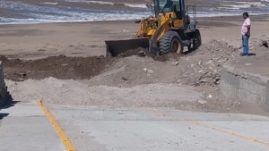 Habilitan bajadas a la playa en el balneario El Cóndor