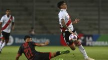 Imagen de River perdió en el debut de Demichelis y Kranevitter salió lesionado