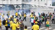 Imagen de Seguidores de Jair Bolsonaro invadieron el Palacio presidencial en Brasil: piden derrocar a Lula