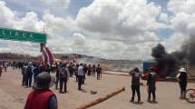 Imagen de Al menos 16 heridos en Perú en un intento de tomar un aeropuerto como protesta contra el Gobierno