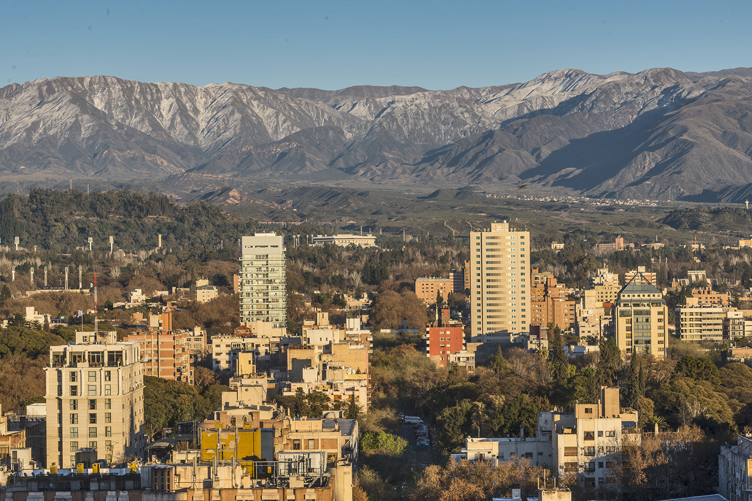 La capital de Mendoza fue el epicentro del sismo de esta mañana. Foto Archivo.