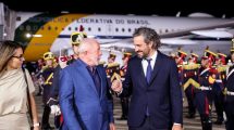 Imagen de Lula Da Silva y Miguel Díaz-Canel llegaron a Argentina para participar de la cumbre de la Celac