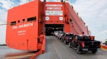 Imagen de Nissan comenzó la exportación de la pick up Frontier fabricada en Córdoba a Colombia