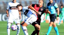 Imagen de El insólito error de Lucas Hoyos en el empate entre Newell’s y Platense