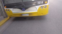 Imagen de Se llenó de humo un colectivo en Neuquén y es el tercer accidente en lo que va del año