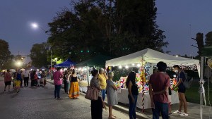 La feria de Cinco Saltos llegó para quedarse