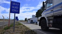 Imagen de Volvieron los controles de peso a camiones que circulan en la Ruta 22