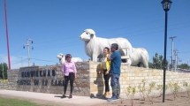 Imagen de Con gran expectativa, Maquinchao se prepara para la 8° Fiesta Nacional de la Lana