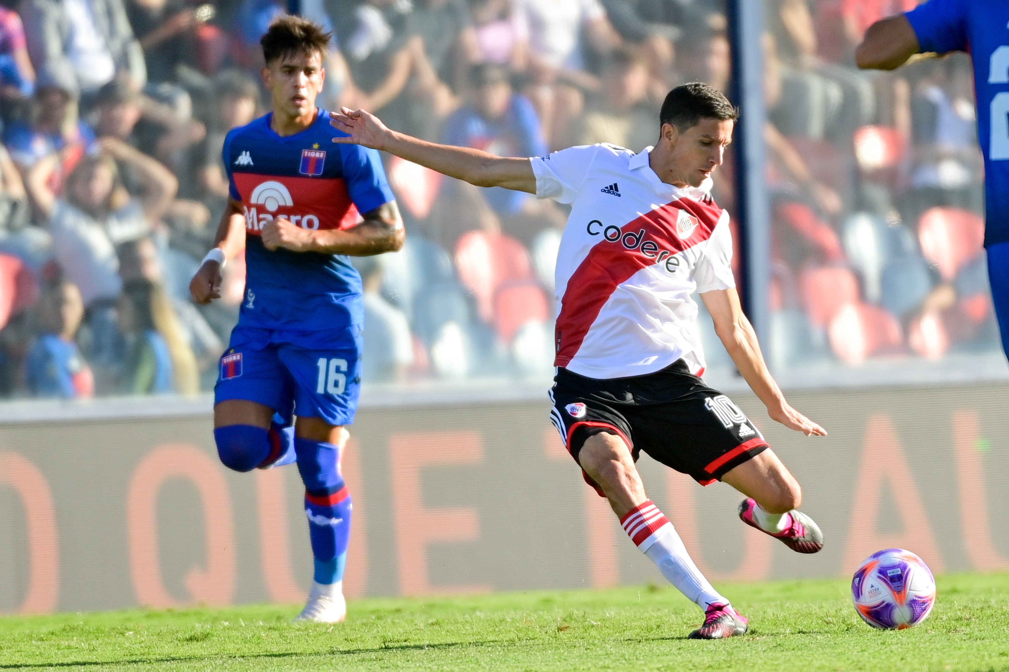 River visita a Tigre en Victoria.