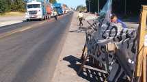 Imagen de Policías retirados postergan el corte de la Ruta 22, en Cervantes