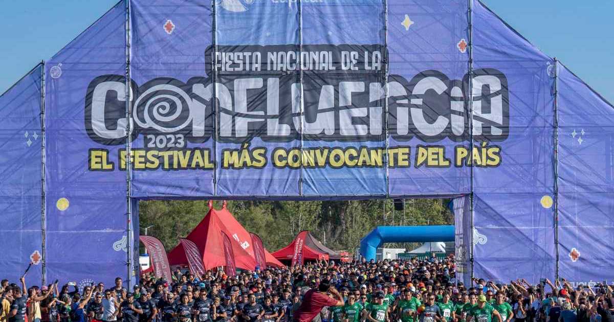 La Corrida de la Confluencia reunió a una multitud en Neuquén thumbnail
