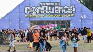 Fiesta de la Confluencia 2023: luego de la fiesta muchos vecinos y vecinas quedaron a la espera de colectivos