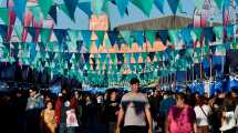 Imagen de Fiesta de la Confluencia en Neuquén: dónde hay cajeros, estaciones de servicio y supermercados