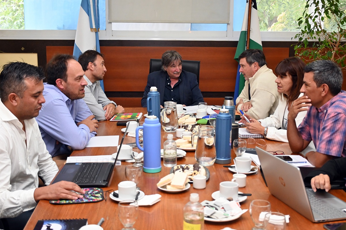 La paritaria docente será en la sede del Ministerio de Trabajo. Foto: Marcelo Ochoa.