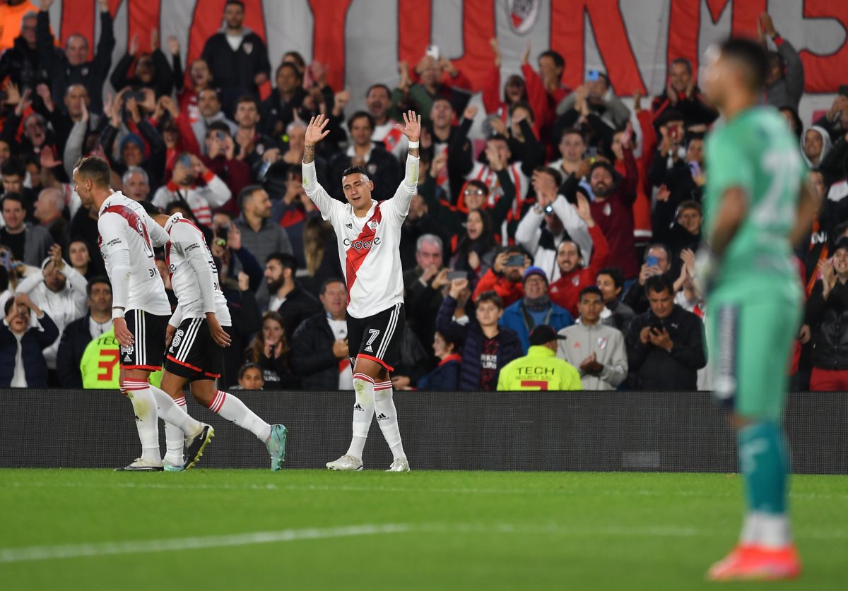 Matias Suarez festeja el tercer gol de River que enfrenta a Gimnasia, por la Liga ProfesionalRiver vs. Gimnasia por la Liga Profesional (Foto/Télam)