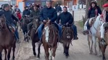 Imagen de A caballo, Figueroa recorrió Huinganco en su visita a localidades para agradecer a su militancia