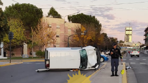 Un joven herido por un fuerte choque en Neuquén