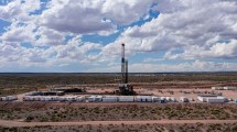 Imagen de Petróleo: la producción de Argentina sigue alta, aunque sintió la merma de Vaca Muerta 