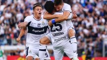 Imagen de Gimnasia sorprendió a Racing en el Bosque y Belgrano ganó con un gol olímpico