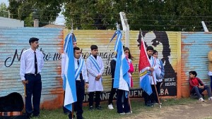 Una escuela de Santa Fe homenajeó al maestro Carlos Fuentealba asesinado en Neuquén