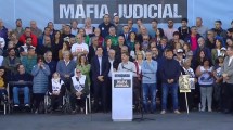 Imagen de El kirchnerismo se manifestó frente a Tribunales contra la «proscripción» de Cristina