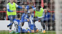 Imagen de Facundo Buonanotte debutó como titular en la Premier League y metió un gol