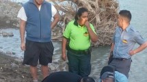 Imagen de Pescadores rescatan a una mujer que se estaba ahogando en el río Neuquén: «le hicieron RCP»