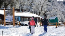 Imagen de Nieve y esquí en El Bolsón: el Cerro Perito Moreno tiene pases en promoción hasta hoy