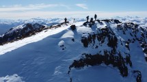 Imagen de Cuatro amigos y su épica aventura en el norte neuquino rumbo a la cumbre de las vistas más lindas