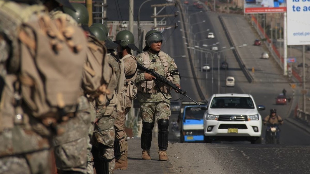 Militares de Estados Unidos entrenarán a las Fuerzas Armadas de Perú y preocupa a la oposición. Foto Archivo.