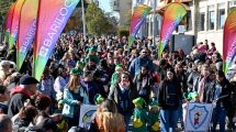 Imagen de Bariloche celebra su 121 Aniversario: el desfile con 140 instituciones se prolongó casi 4 horas