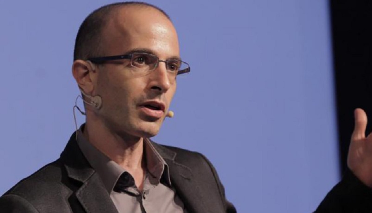 Yuval Harari: “A través de su maestría de lenguaje, IA podrá formar relaciones íntimas con las personas". 